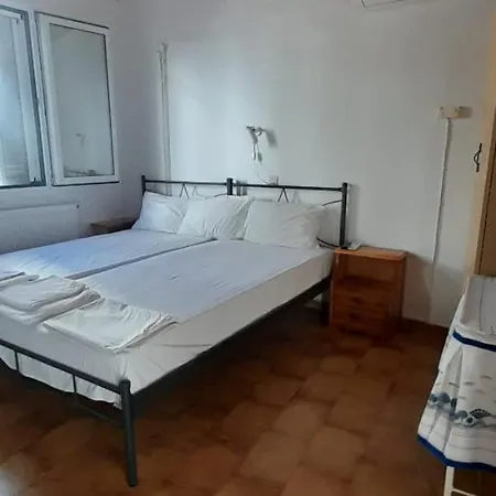 Iliada Skiathos-stad