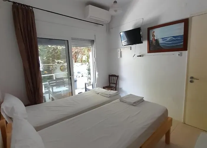 Iliada * Skiathos Chora